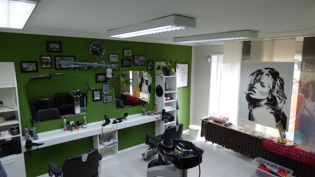 Moderner Friseursalon Interieur